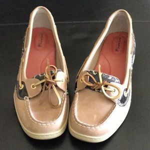WORN ONCE - Sperry topsider slip on boat shoes